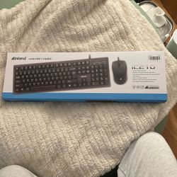 105 Keyboard + Mouse