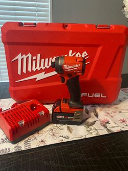 Milwaukee M18 FUEL Brushless Compact Impact Driver Kit (1) 5.0 Ah Battery & Charger