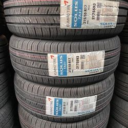 215/55/17 Kumho Solus TA31 Set of New Tires Set de Llantas Nuevas