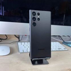 Samsung Galaxy S22 Ultra (128 GB) Unlocked With Warranty 