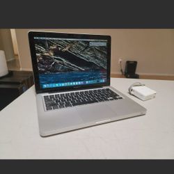 Apple MacBook Pro 13-Inch 