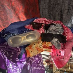 2 Ray-Bans, 1 Versace Designer Sunglasses