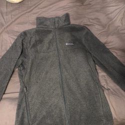 Columbia Sweater 