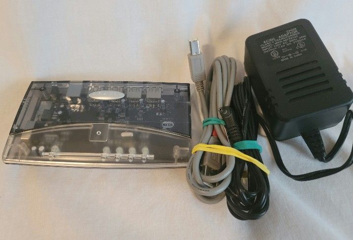 BelkinUSB 4 Port Hub F5U021
