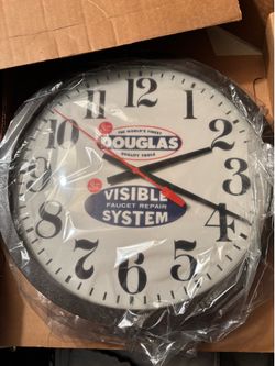 Vintage tool advertising clock