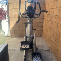 Bowflex Max Trainer M7 In Good Condition