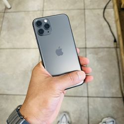 iPhone 11 Pro Max 256GB Unlocked