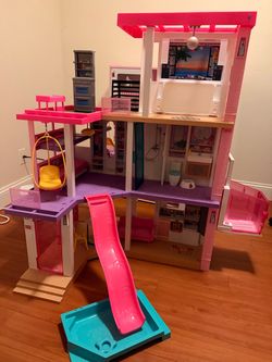 Barbie Dream House