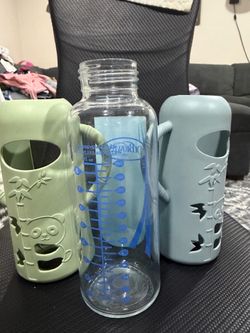 1 - 8oz glass bottle with sleeves
