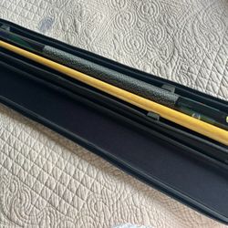 Vintage Cue Camel - Steve Mizerak " The Miz" 2 Piece Pool Cue With Carrying Case