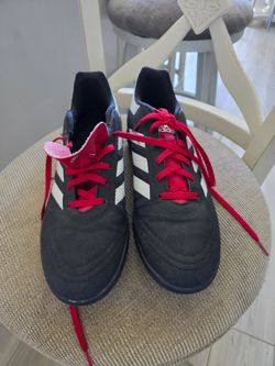 Adidad Soccer Shoes