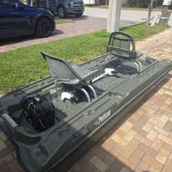 Pelican Bass Raider IOE Bass Boat