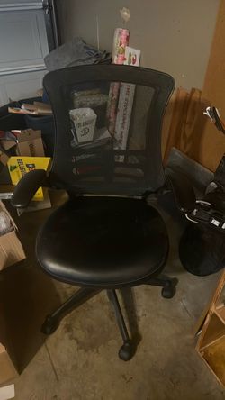 Black Mesh Back Office Chair