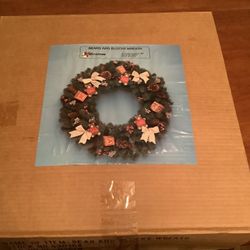 House Of Lloyd  New In Box With Tag Block And Bear Christmas Wreath 