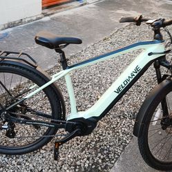VELOWAVE SWIFT M MID DRIVE TORQUE SENSOR ELECTRIC BIKE MINT CONDITION RIDDEN ONLY 31 MILES