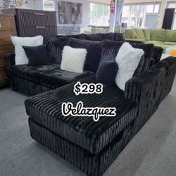 ✅️✅️2 pc black fur like wide welt corduroy sectional sofa with chaise✅️