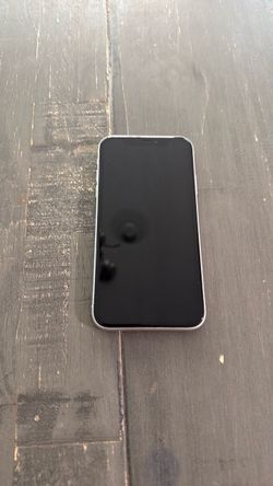 Apple iPhone XR excellent condition