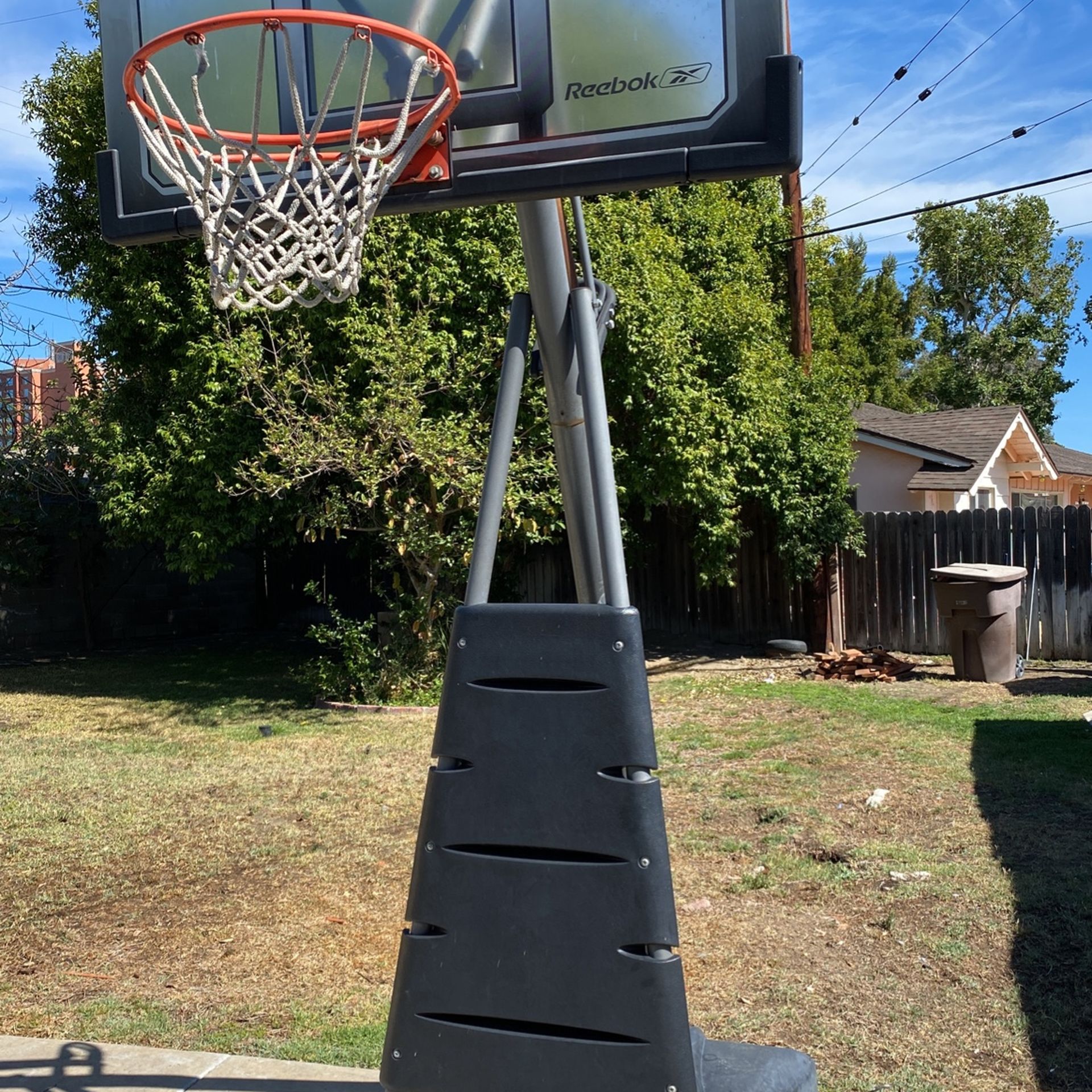 Select Basketball hoop › Orange (810028)