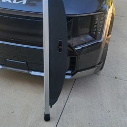 Kia Telluride Retractable Cargo Cover