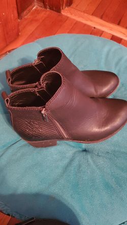 Lucky Brand boots size 2W