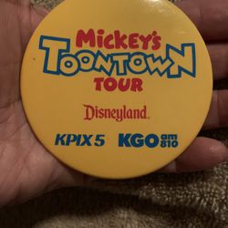 Mickeys  DisneyToontown Tour Button Vintage