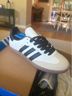 Adidas Sambas never worn size 8 men’s or 10 Women’s