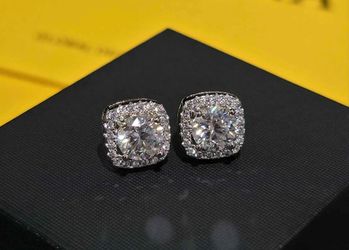 2.0CT 925 Sterling Silver Moissanite Stud Earrings