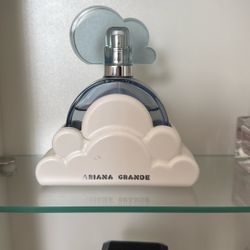 Large Ariana Grande cloud Perfume 