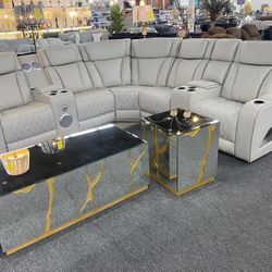 Sectional $2,499