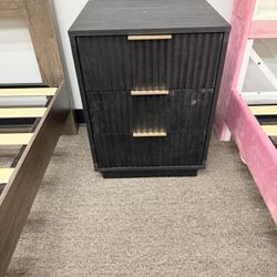 3 Drawer Nightstand 