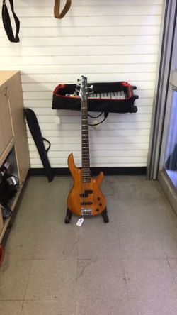 Alvarez Bass Guitar