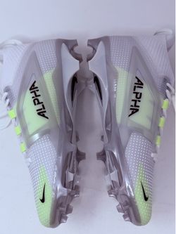 Men’s size 10 Nike Alpha Menace 4 Elite football cleat