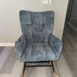 Rocking Chair 