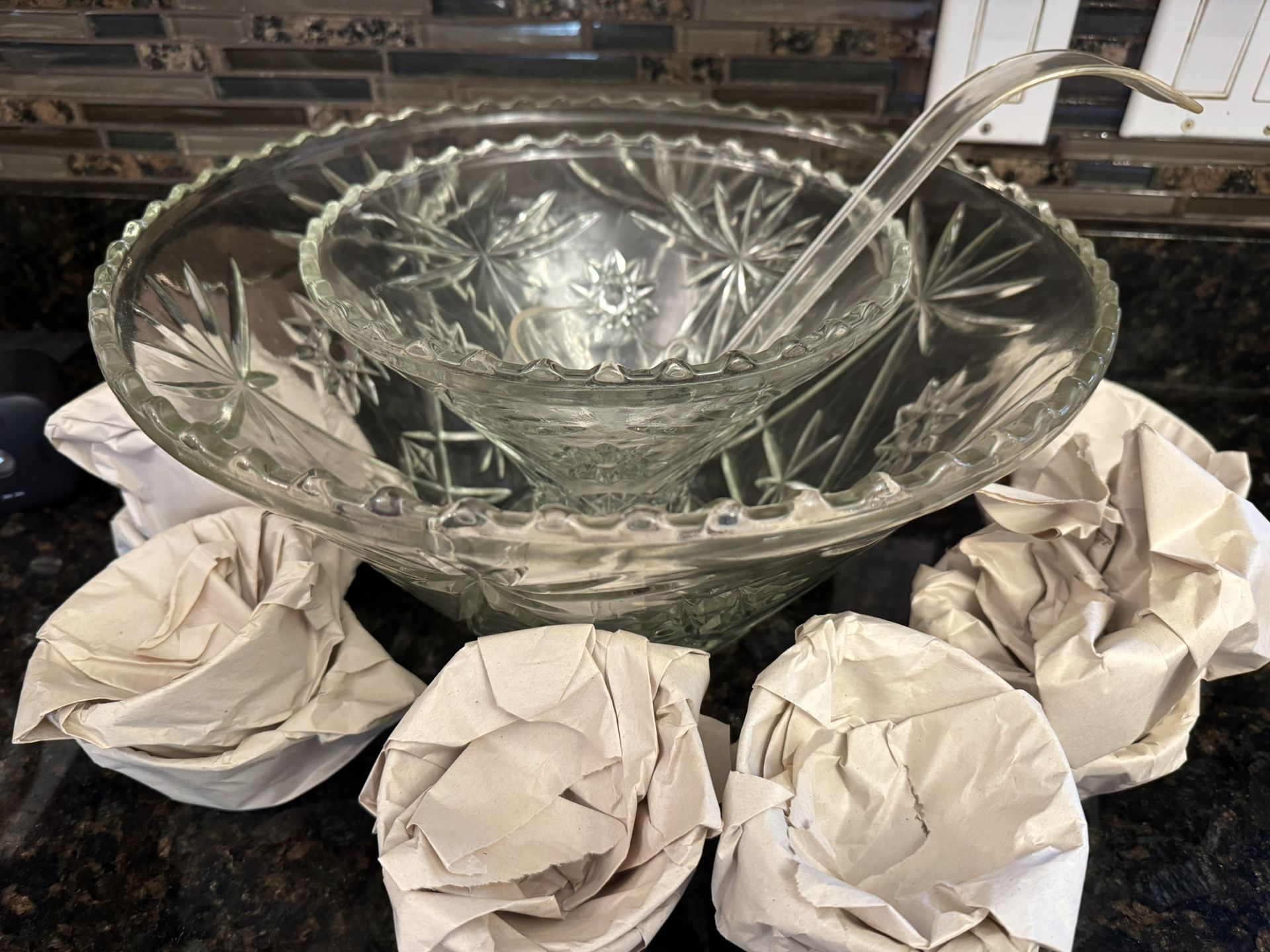 Glass Punch Bowl Entertainment Vintage