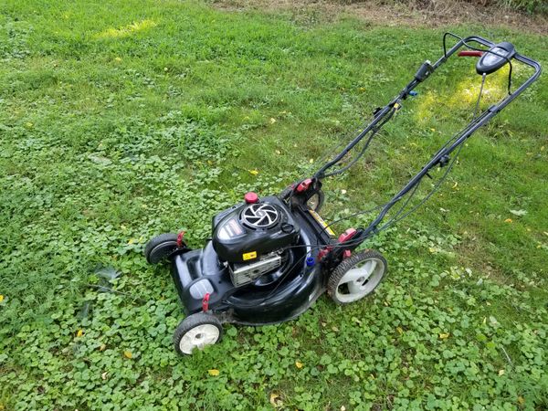 Craftsman lawn mower platinum 7.25 for Sale in Bensalem, PA - OfferUp.