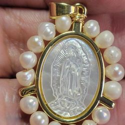 Holly Mary Pendant