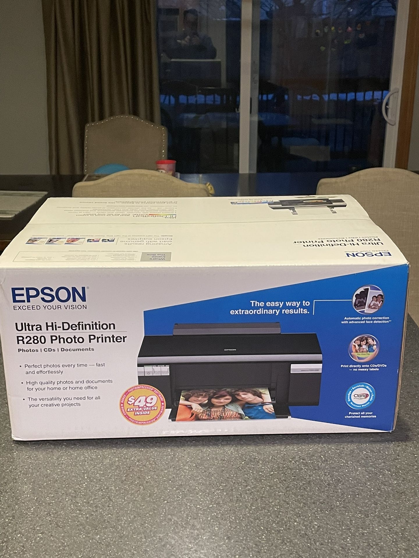 New In Box Epson Ultra Hi Definition R280 Photo Printer $175 OBO