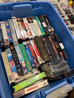 VHS Movies / Vintage / Total of 101 / Mixed