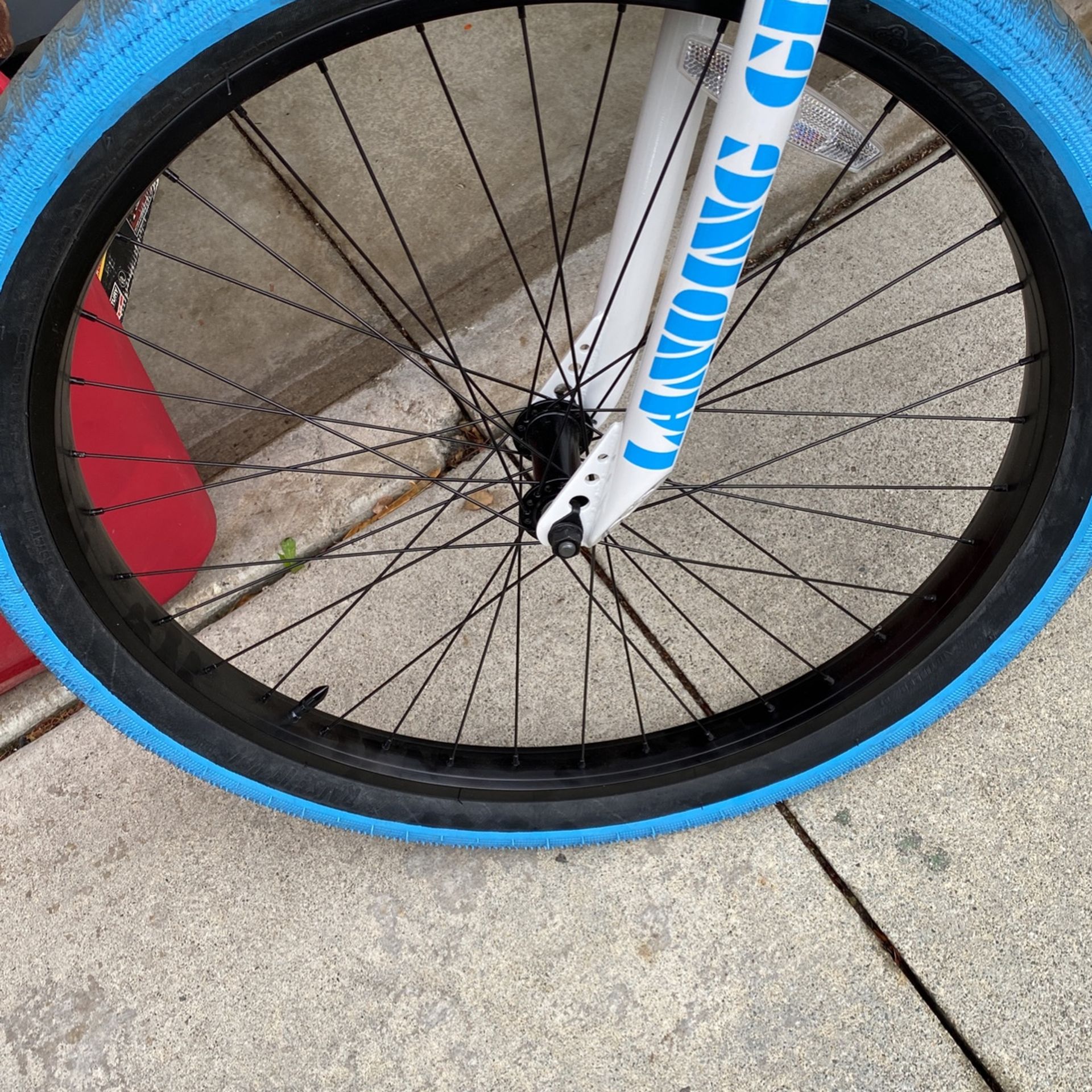 Blue Camo Blocks Flyer Se Bike With Maxxis 26 Inch for Sale in Reading, PA  - OfferUp