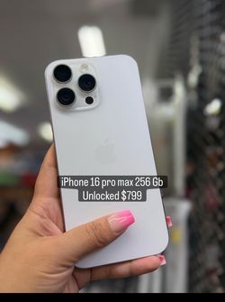 iPhone 16 pro max 256 Gb Unlocked and clean imei