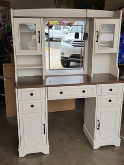 Shabby  vanity desk