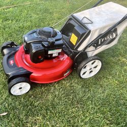 LAWN MOWER TORO   GTS   BIG REAR WHELLS   GREAT CONDITION 