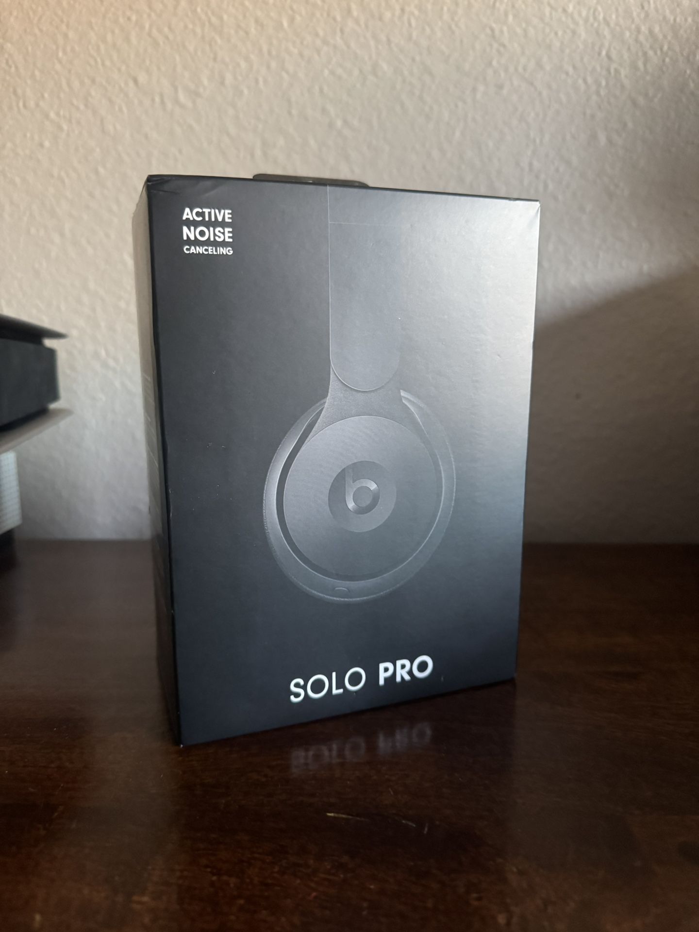 Beat By Dr. Dre Solo Pros