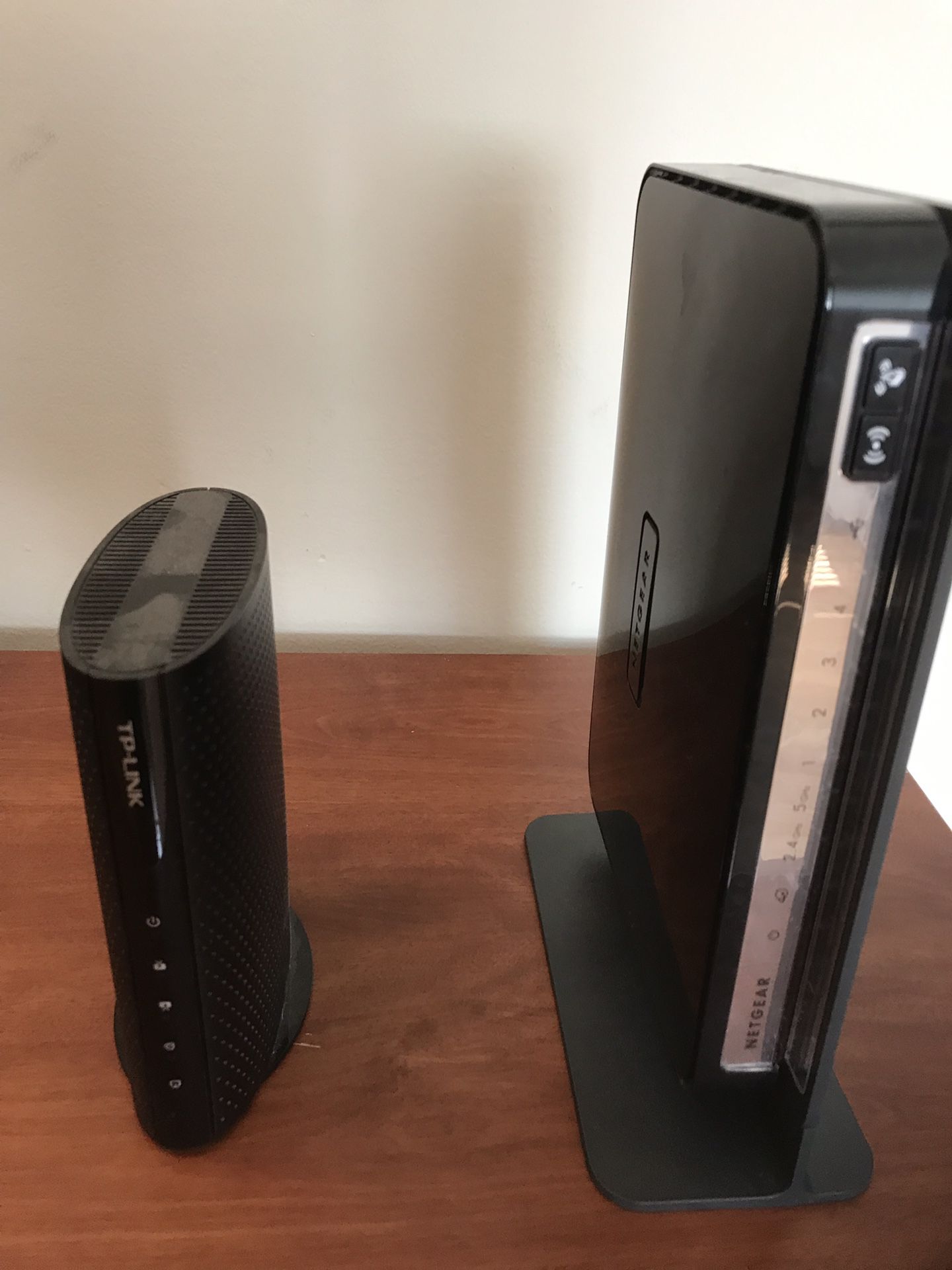 Netgear wifi modem and TP link router for cable
