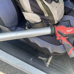 Milwaukee Electric Caulking Gunn