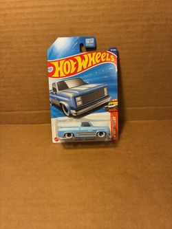 Hot Wheels ‘83 Chevy Silverado (Milwaukie,OR)