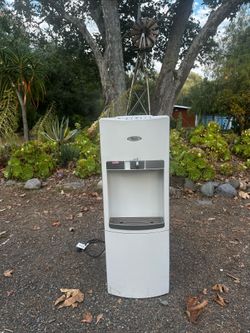 Water cooler