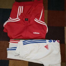 Adidas jogger suit. Size M