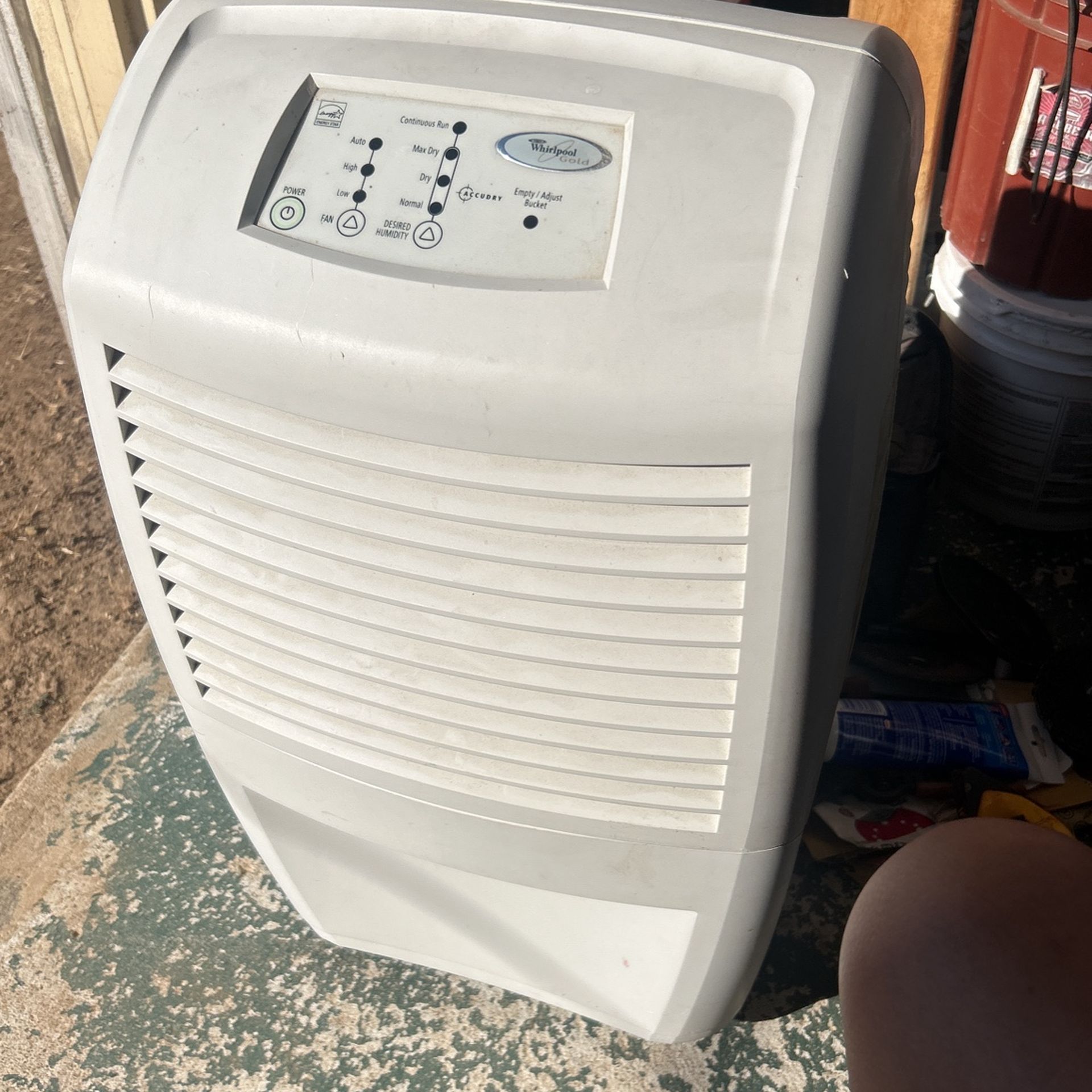 Whirlpool Gold Dehumidifier