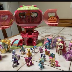 My Little Pony Light Up Treehouse With 20 My Little Pony RARE